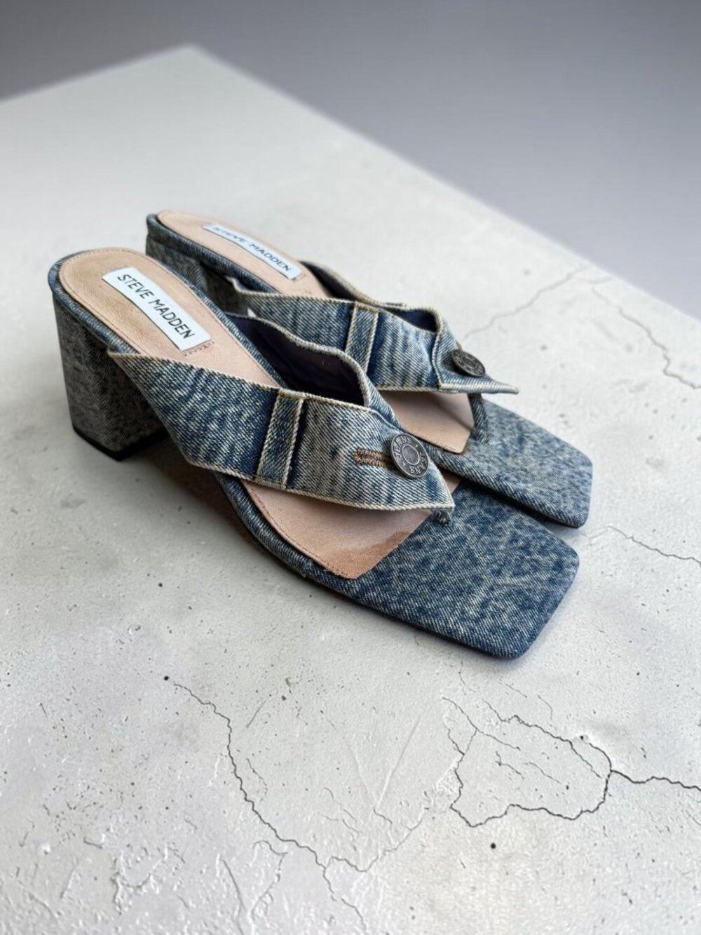 STEVE MADDEN Nicola Denim Jean Sandals Heels Size 9